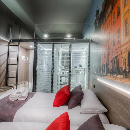 Nowy Swiat 35/4 Apartment *